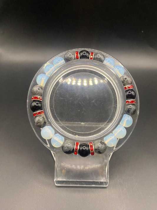 Lucy (Cyberpunk: Edgerunners)