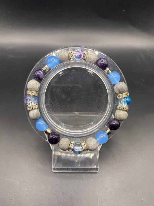 Cracking Winter (OC)