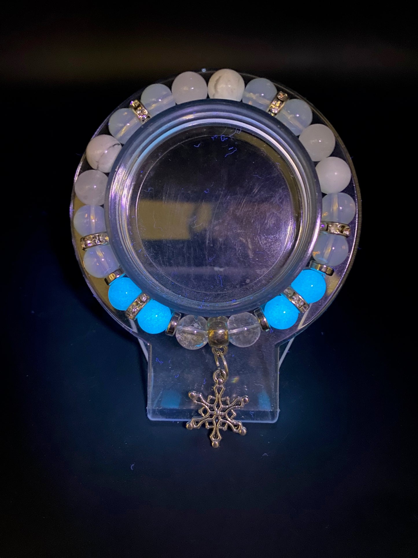 Let It Snow (OC - Holiday)